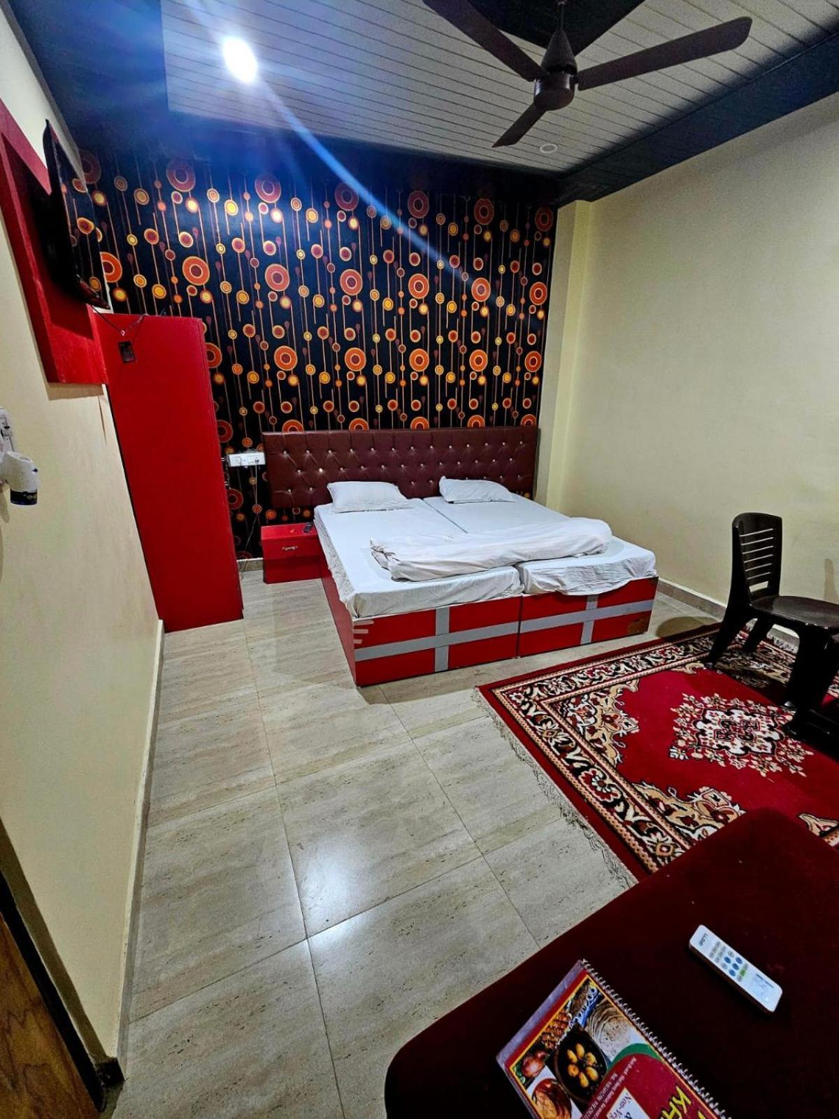 Hotel Kalika P Guest House Βαρανάσι Εξωτερικό φωτογραφία